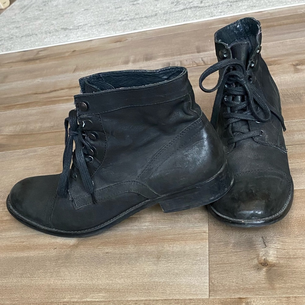 ALDO Men’s Lace Up Boot